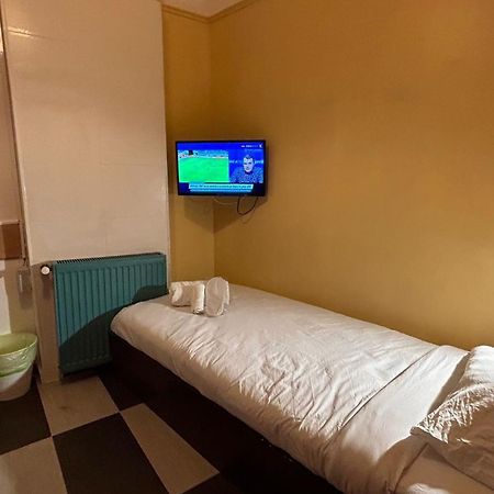 Central Accommodation Budget By Hr Bukareszt Zewnętrze zdjęcie
