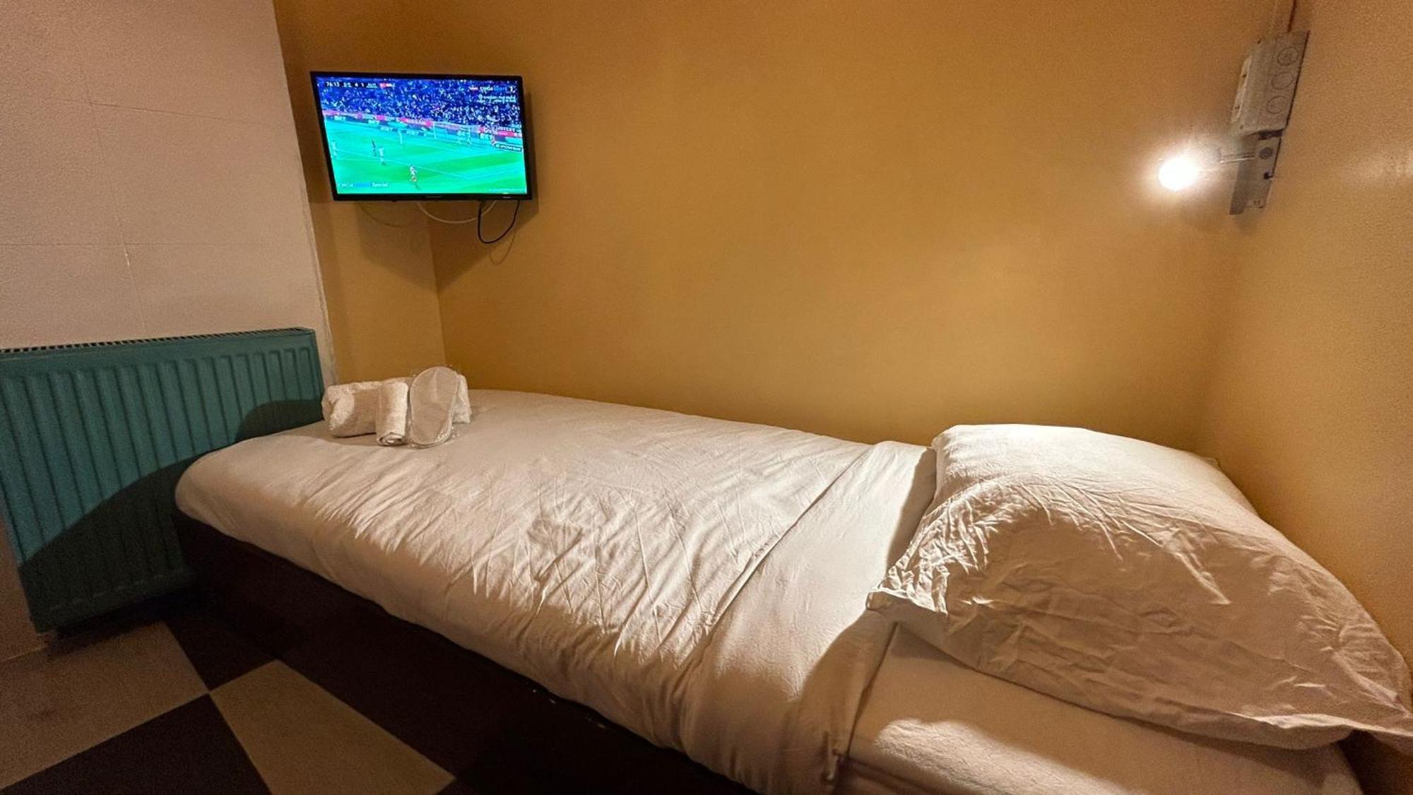 Central Accommodation Budget By Hr Bukareszt Zewnętrze zdjęcie